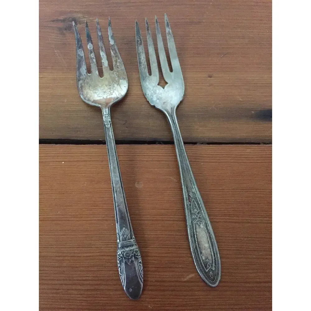 Lot 17 pc Vintage Mixed Sheffield England WM Rogers Hilton Silverplate Flatware